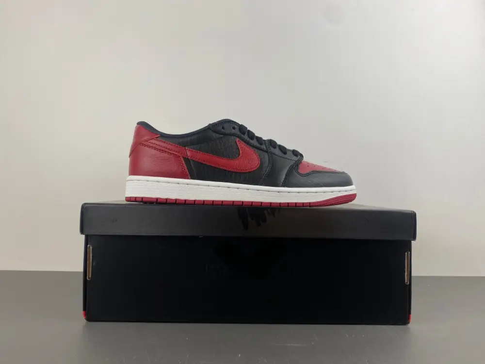 Air Jordan 1 Low OG 