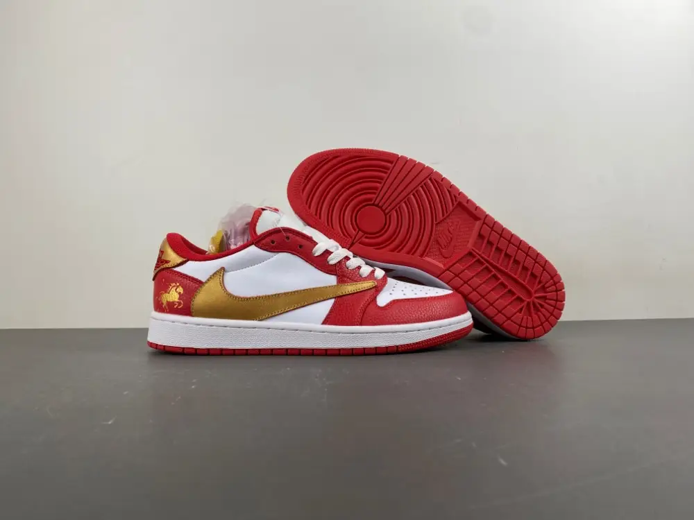 Travis Scott x Air Jordan 1 Low 