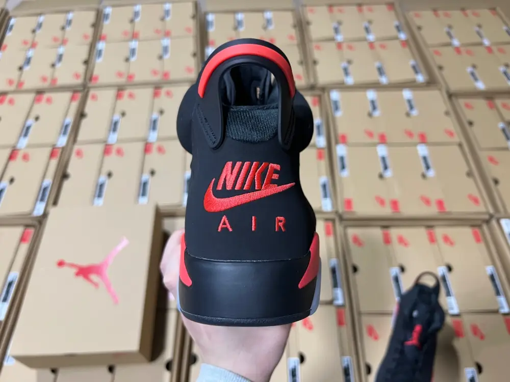 Air Jordan 6 
