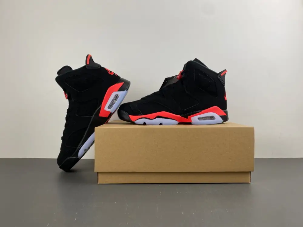 Air Jordan 6 Retro