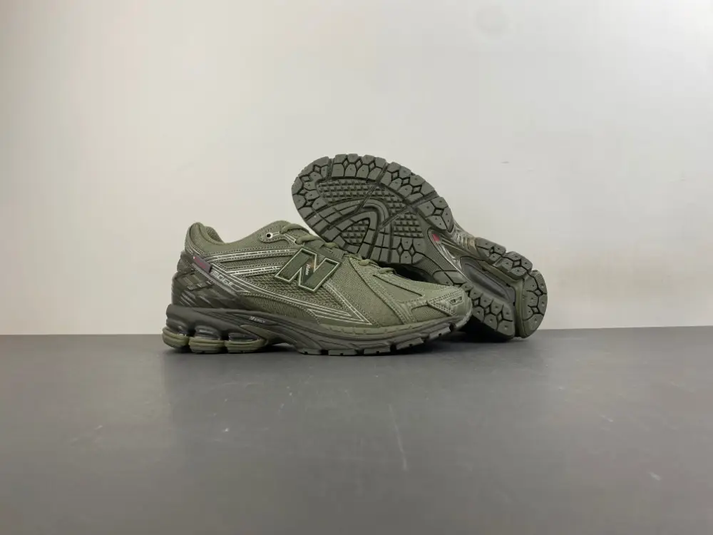 New Balance 1906ROG 