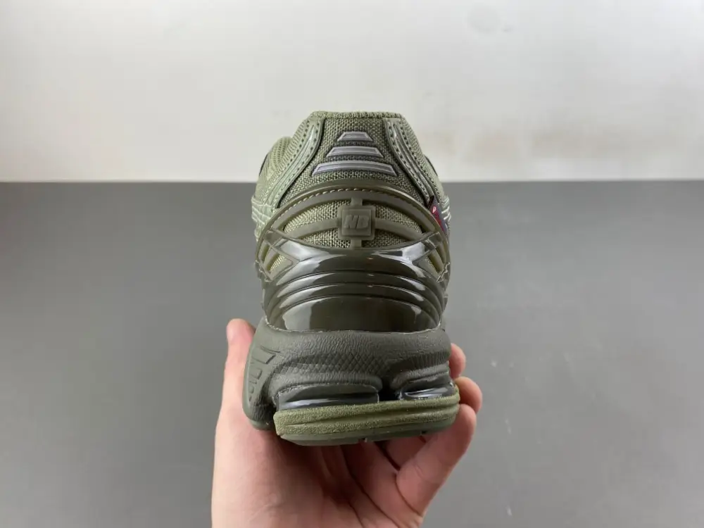 New Balance 1906ROG 