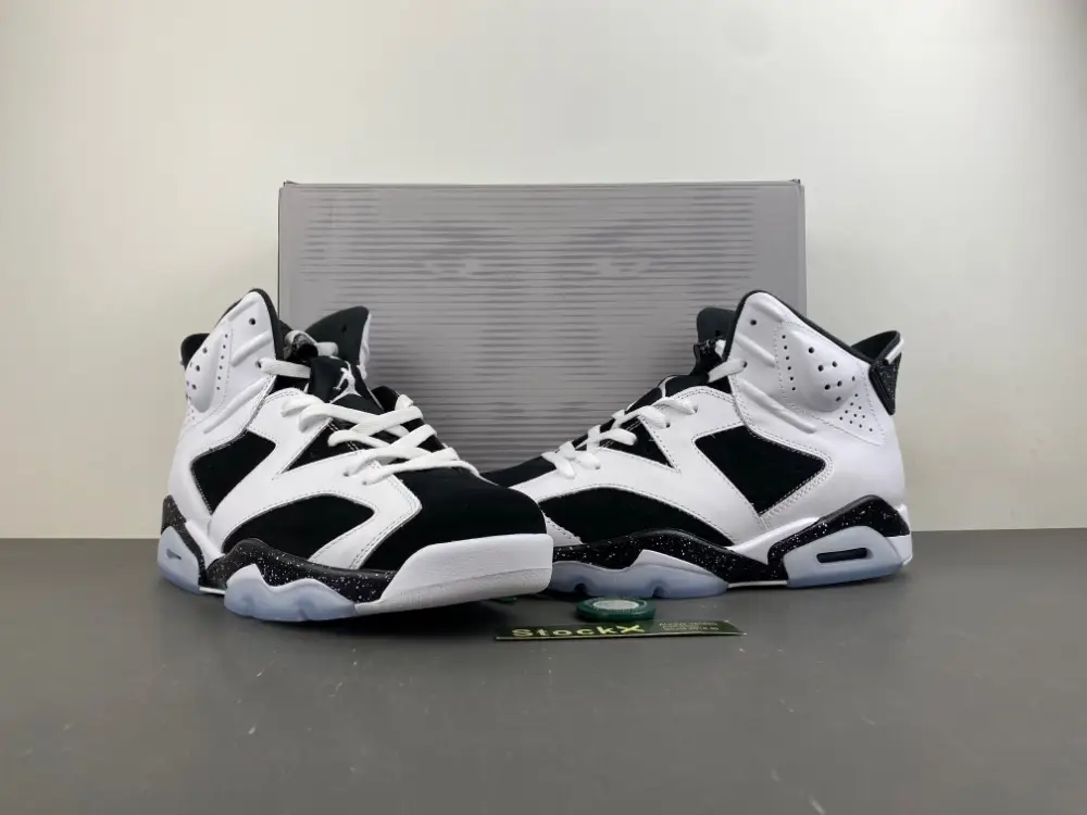 Air Jordan 6 'Oreo' 
