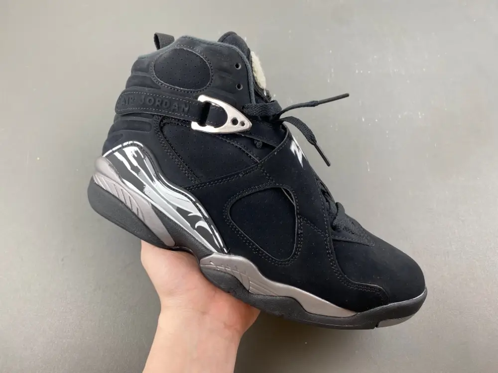 Air Jordan 8 
