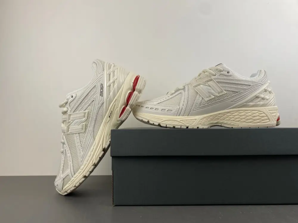 New Balance 1906ROG 