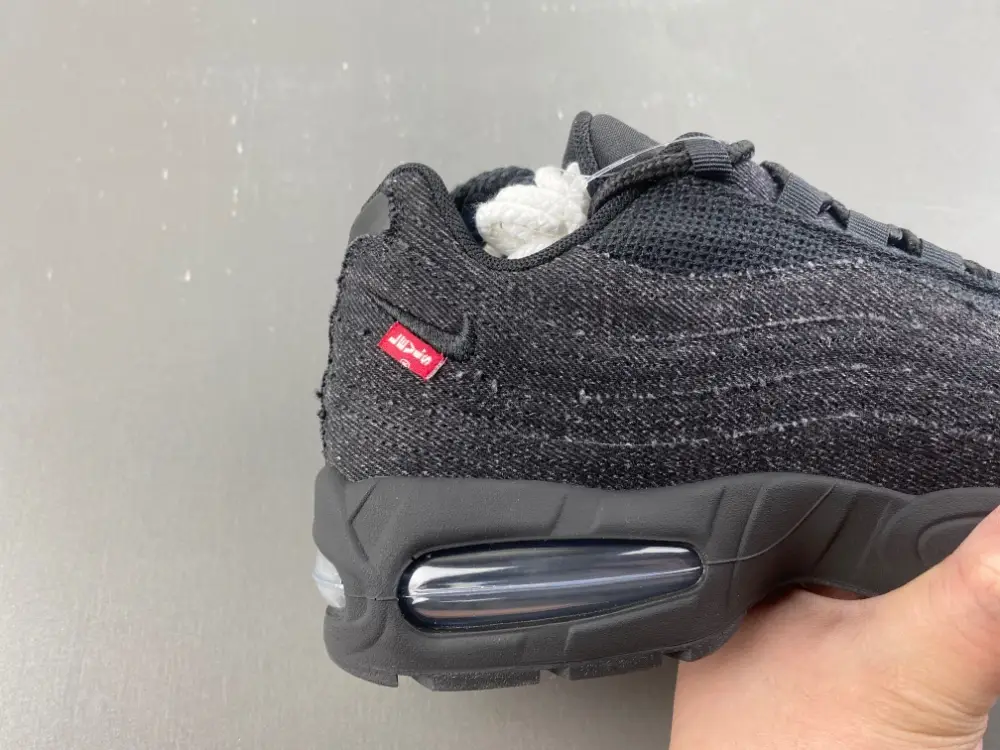 Air Max 95 x Levi's® Black 