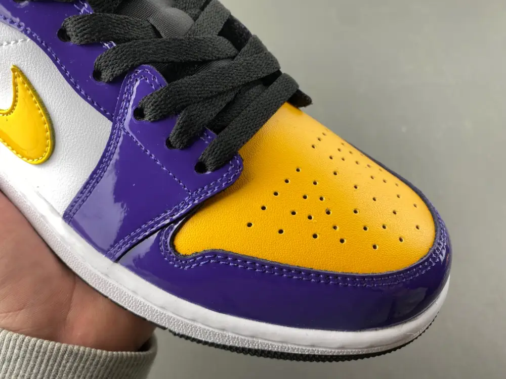 Air Jordan 1 Low 'Lakers' 