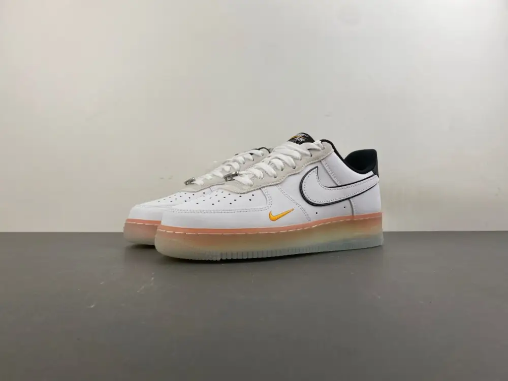 Nike Air Force 1 '07 