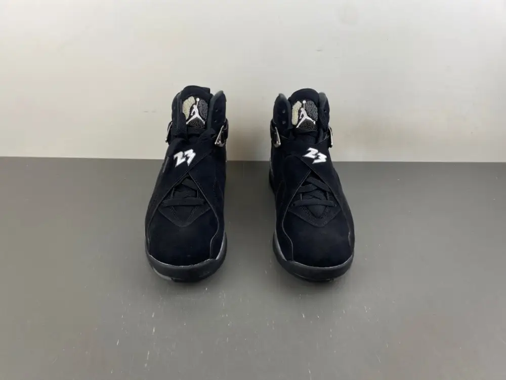 Air Jordan 8 