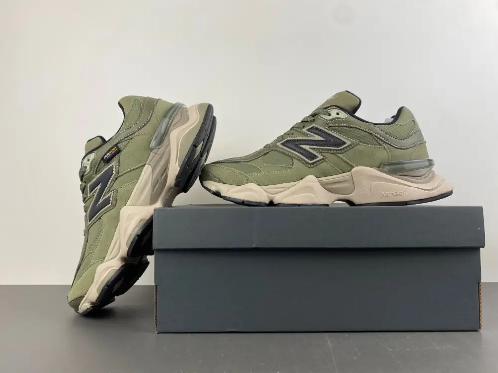 New Balance 9060 