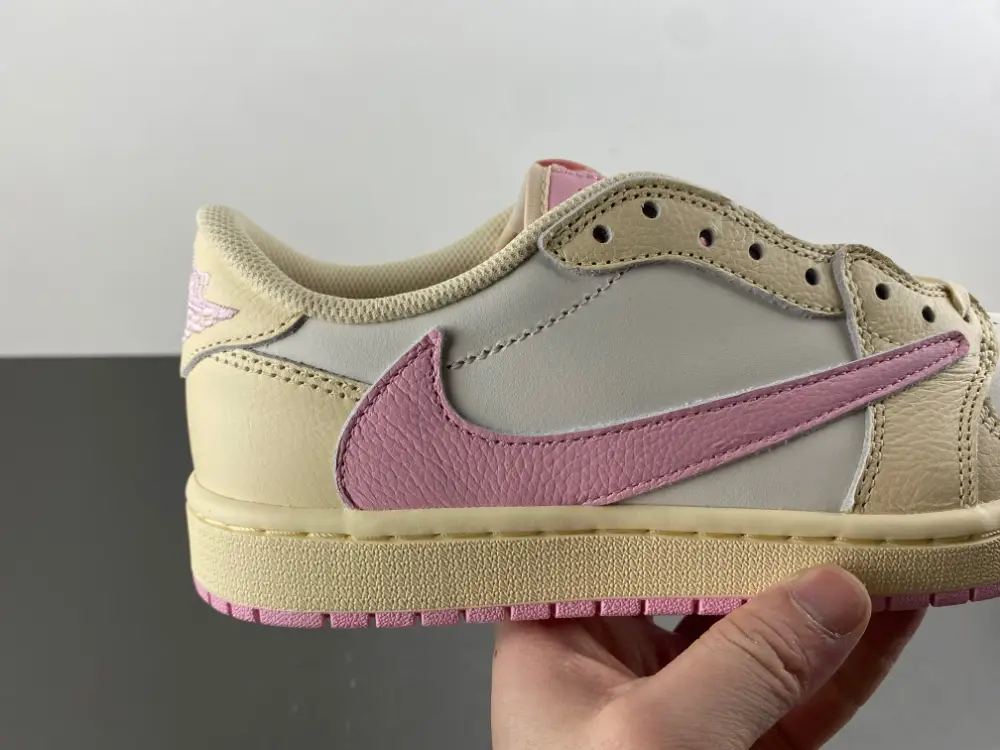 Travis Scott x Air Jordan 1 Low OG Shy Pink 