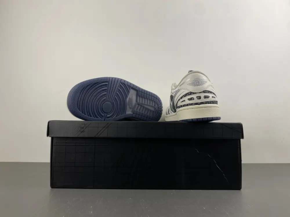 Air Jordan 1 Low Method of Make 