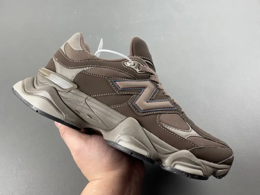 New Balance 9060 ' 