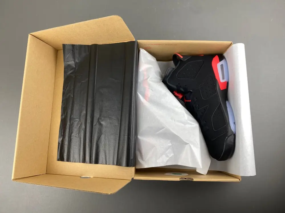 Air Jordan 6 Retro