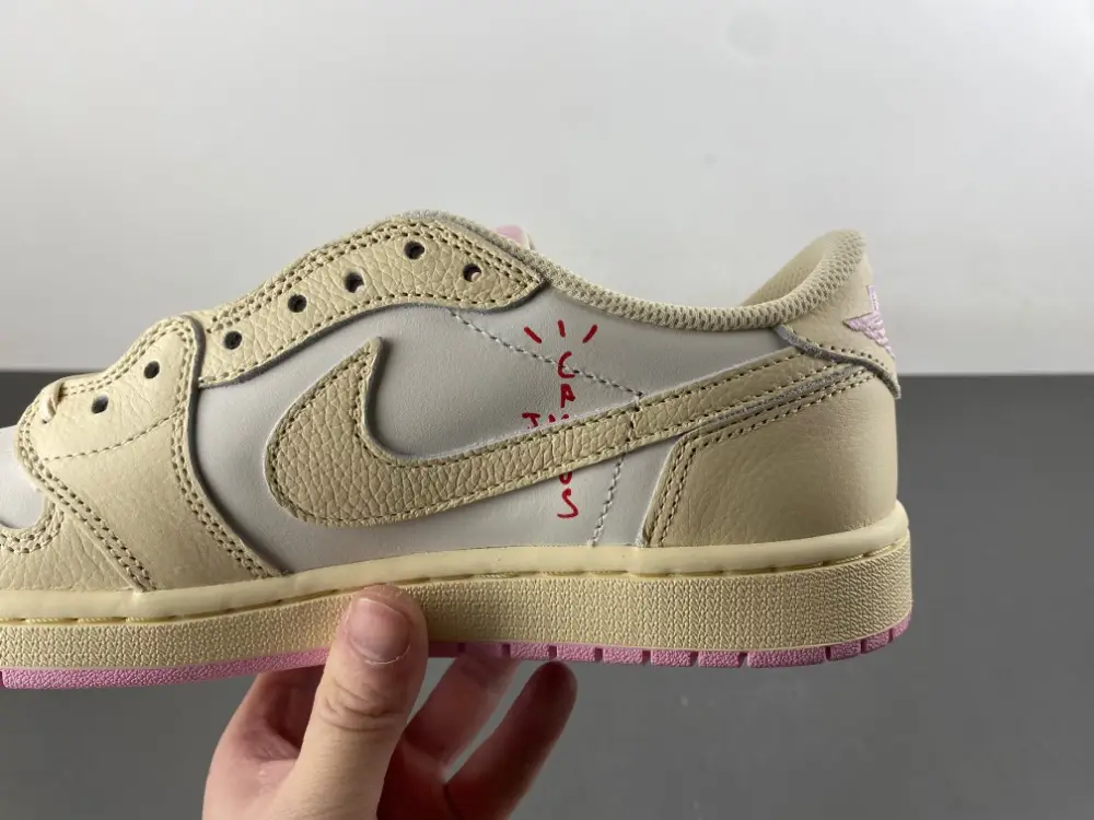 Travis Scott x Air Jordan 1 Low OG Shy Pink 