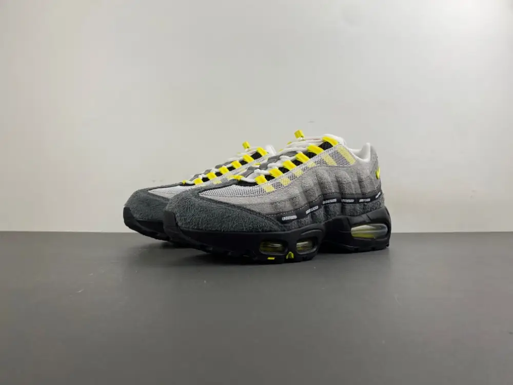 Undefeated x Nike Air Max 95  Air Max 