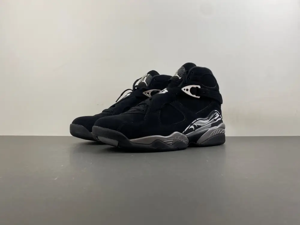 Air Jordan 8 