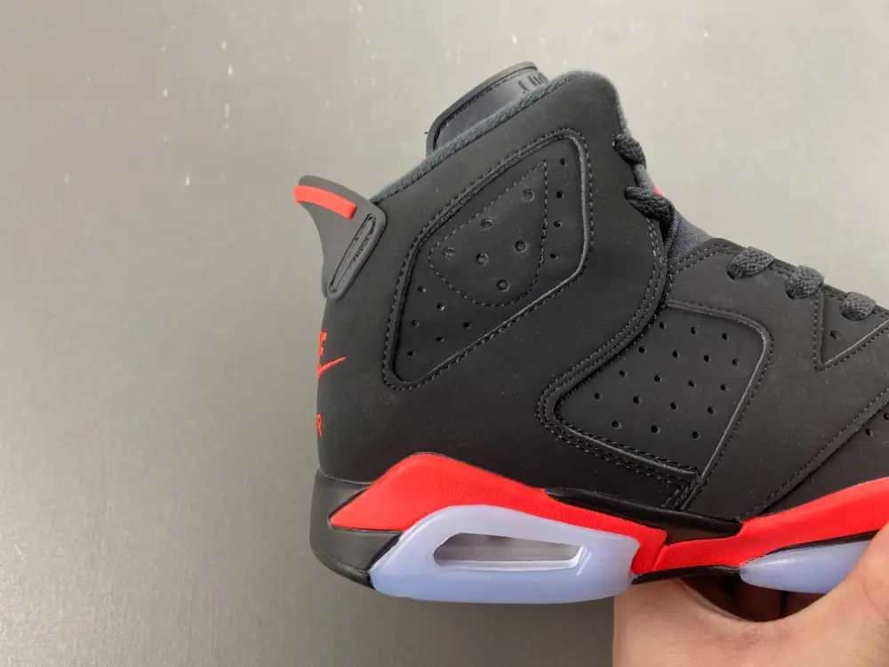 Air Jordan 6 Retro