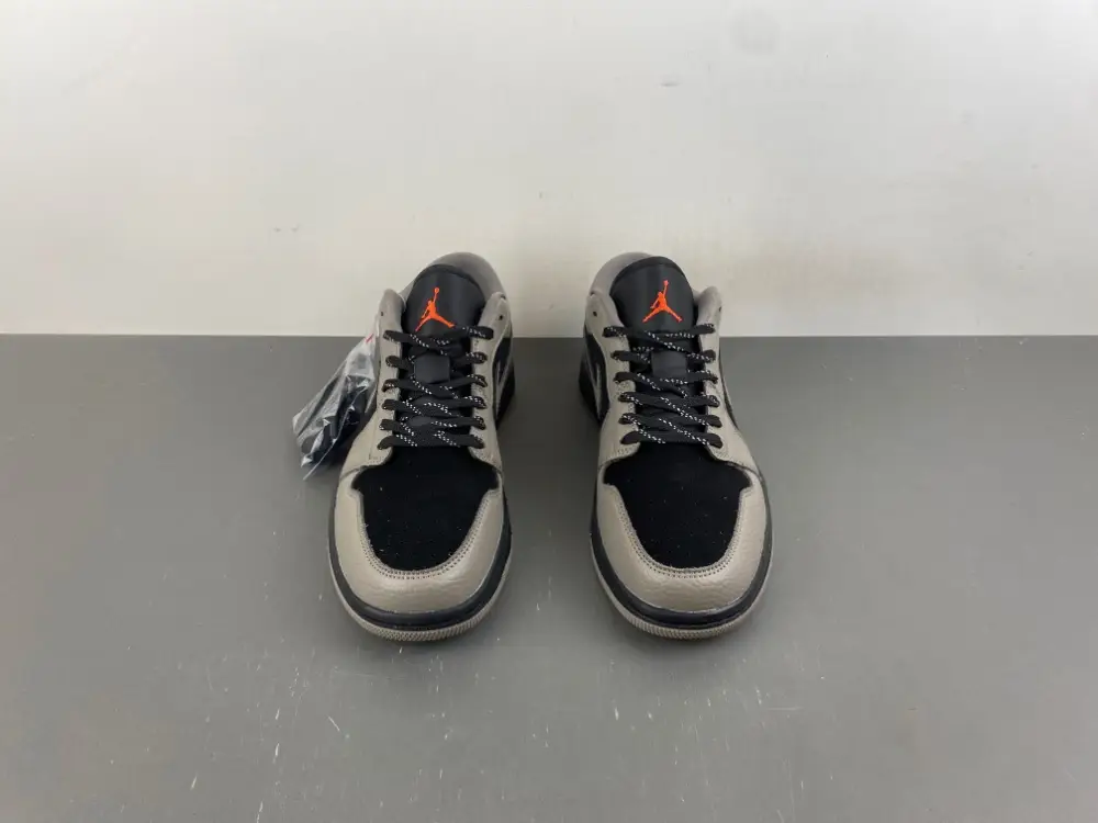 Air Jordan 1 Low 