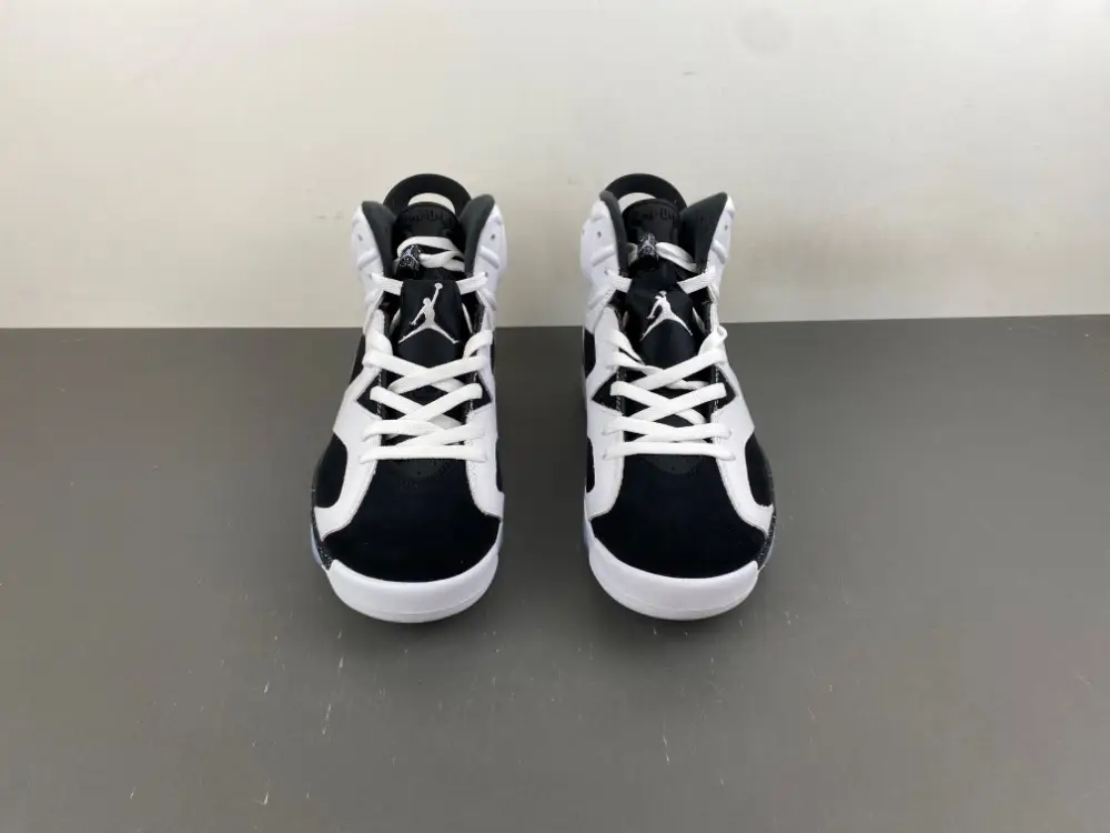 Air Jordan 6 'Oreo' 