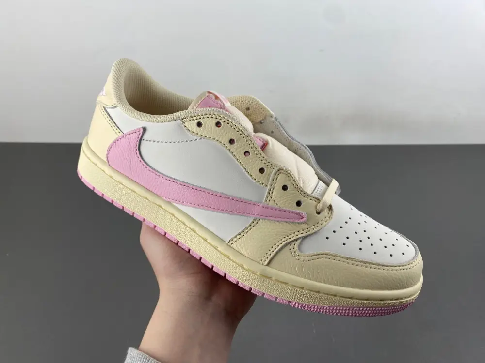 Travis Scott x Air Jordan 1 Low OG Shy Pink 