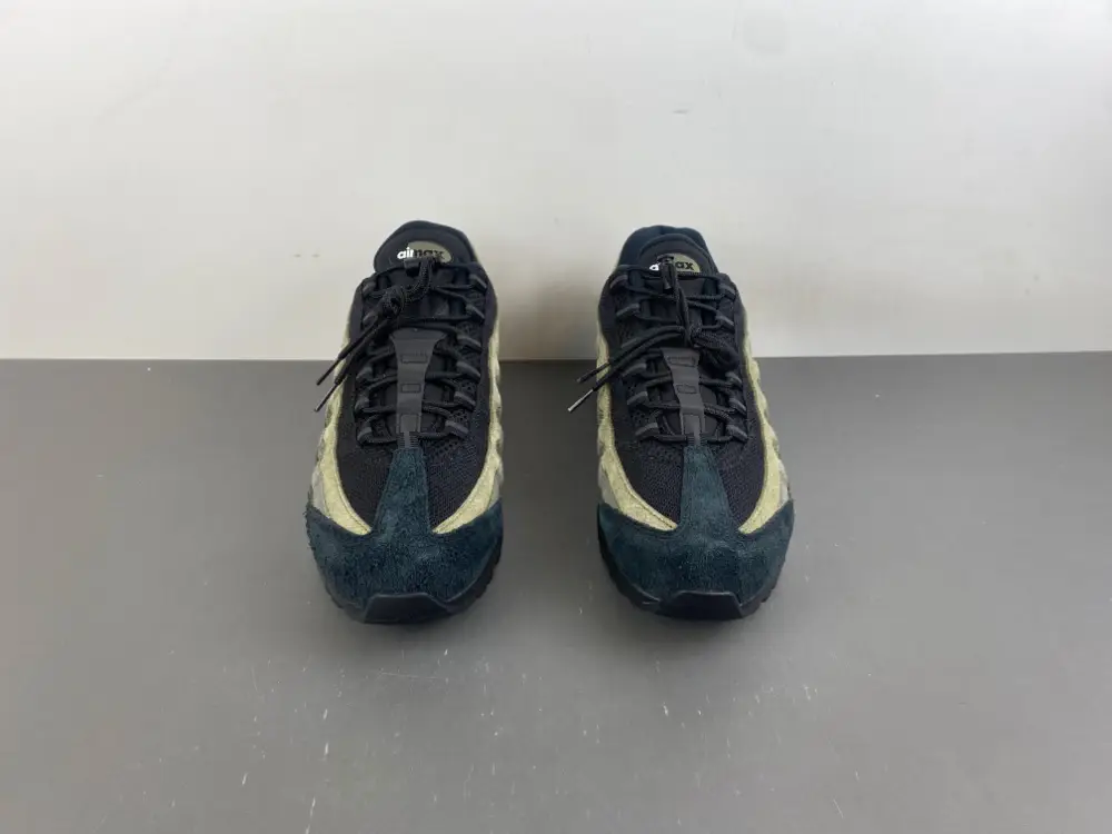 Undefeated x Air Max 95 