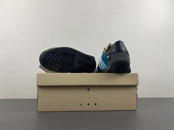 ADIDASX SONG FOR THE MUTE COUNTRY OG 