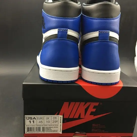 AIR JORDAN 1 HIGH OG 
