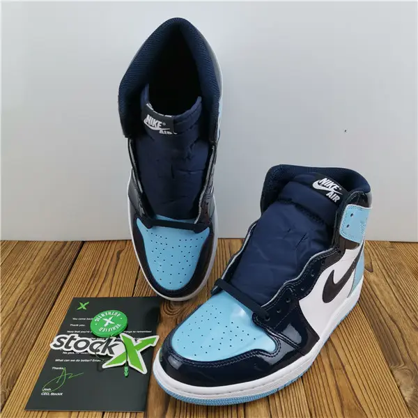 Air Jordan 1 Retro High UNC Patent 