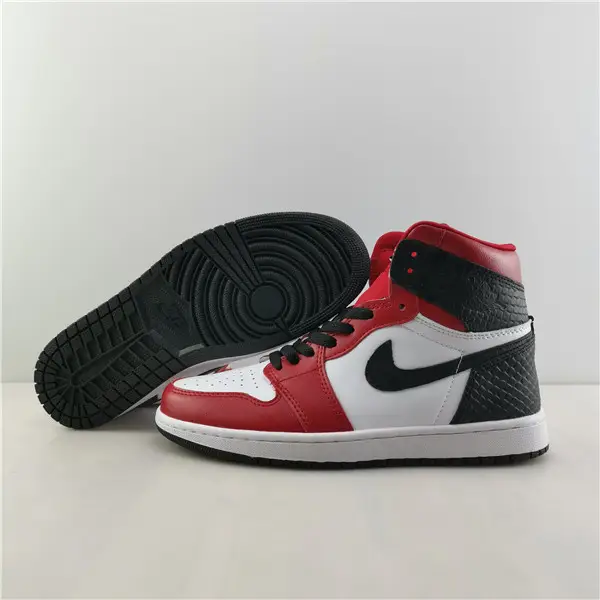 AIR JORDAN 1 WMNS Satin Snake CD0461 