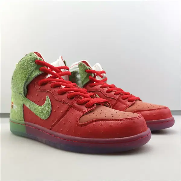 NIKE SB DUNK 