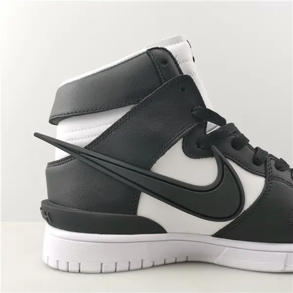Nike Dunk High Ambush Black White 