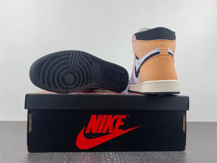 Jordan 1 Retro High OG Skyline 