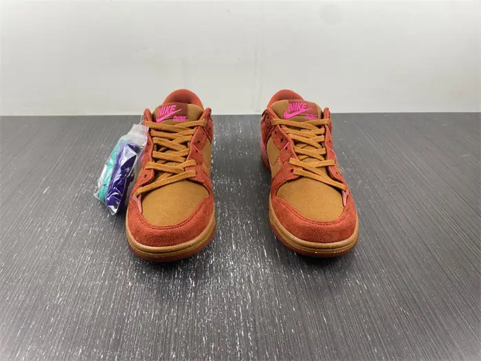 Nike Dunk Low Disrupt 2 Desert Bronze Pink Prime 