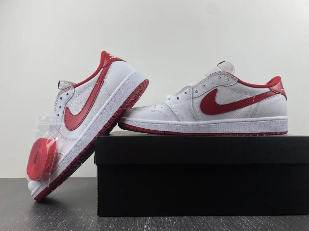 Jordan 1 Retro Low White Varsity Red 