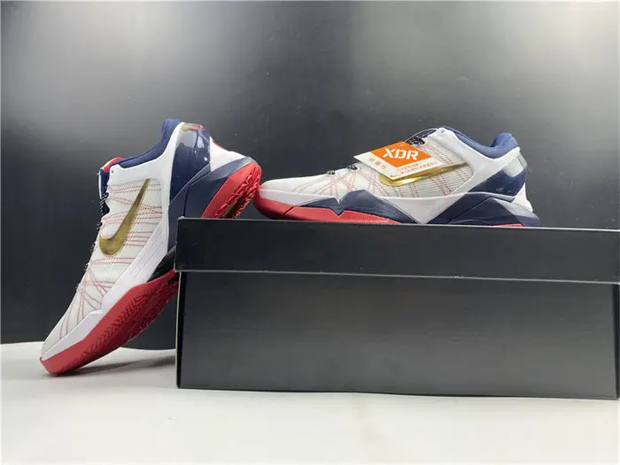 Nike Kobe 7 Gold Medal 