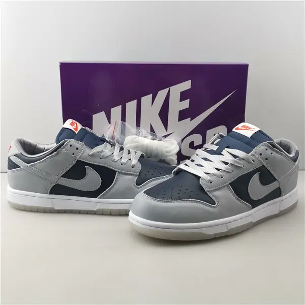 DUNK SB DUNK LOW  CFEED1218