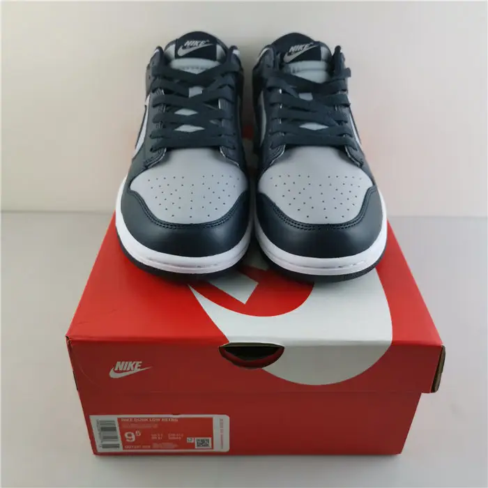 Nike Dunk Low SE 