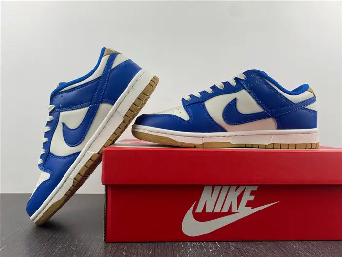 Nike Dunk Low Kansas City Royals 