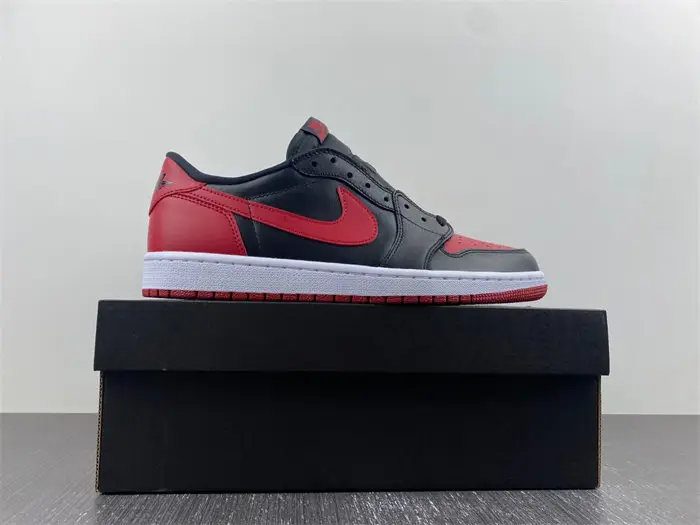 Jordan 1 Retro Low Bred 