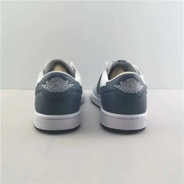 Nike Air Jordan 1 Low 