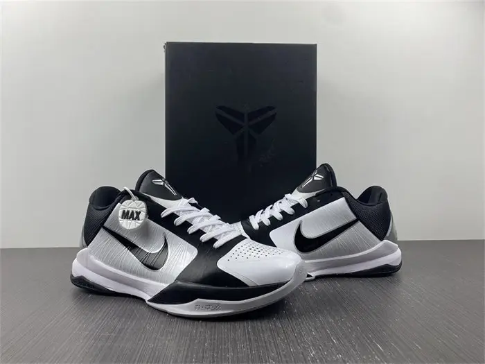 Nike Kobe 5 