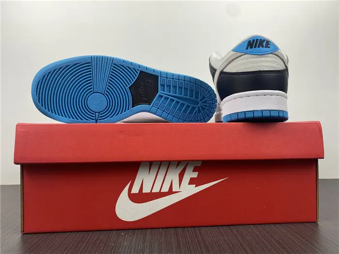 Nike SB Dunk Low Pro Laser Blue 