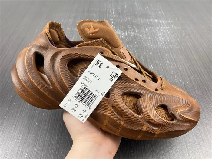 adidas adiFOM Q 