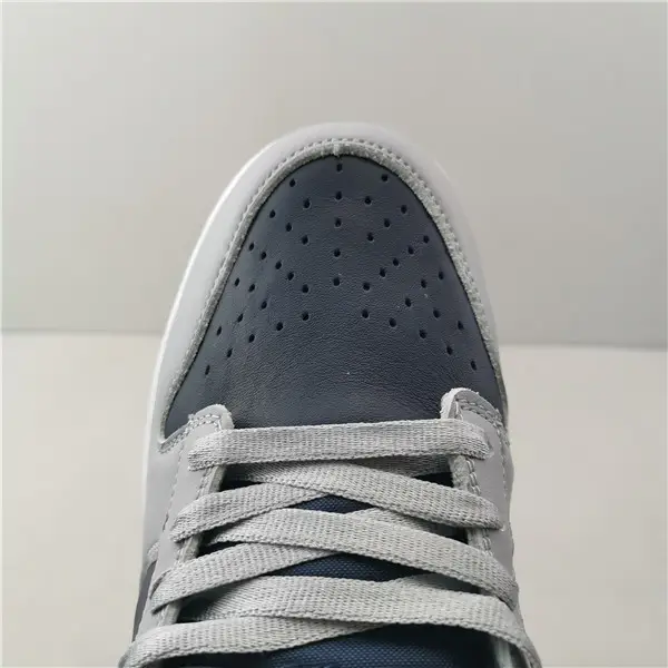 DUNK SB DUNK LOW 