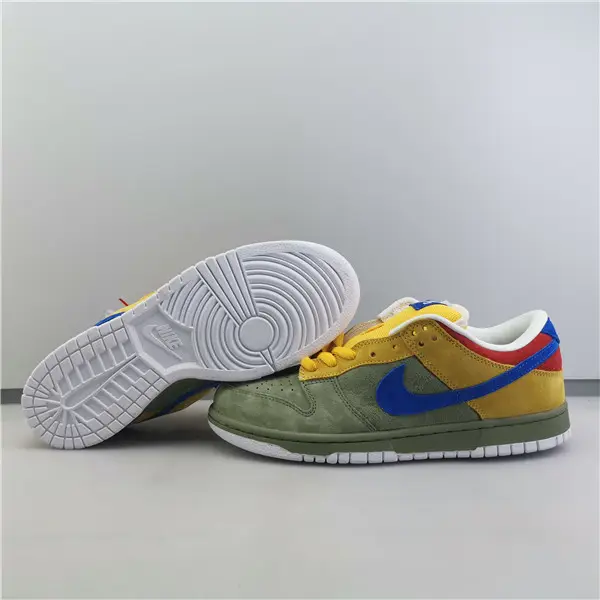 NIKE DUNK LOW PREMIUM SB 'PUFF N STUFF' 