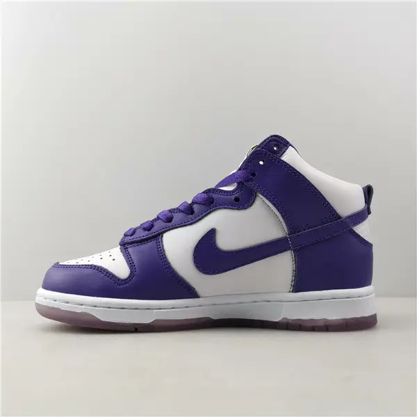 Nike Dunk High SP Varsity Purple (W) 