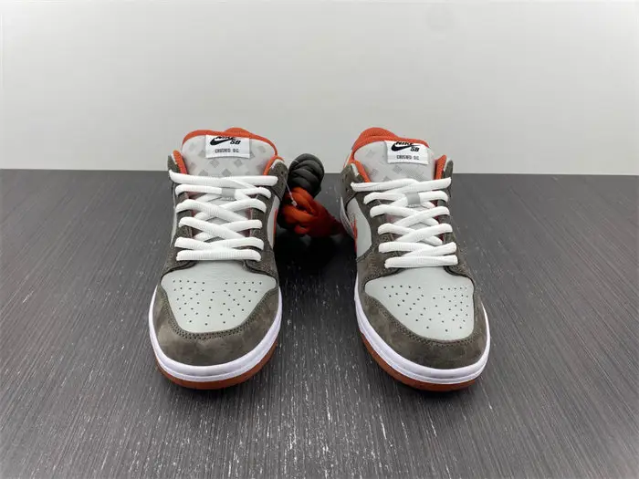 Nike SB Dunk Low Crushed D.C. 