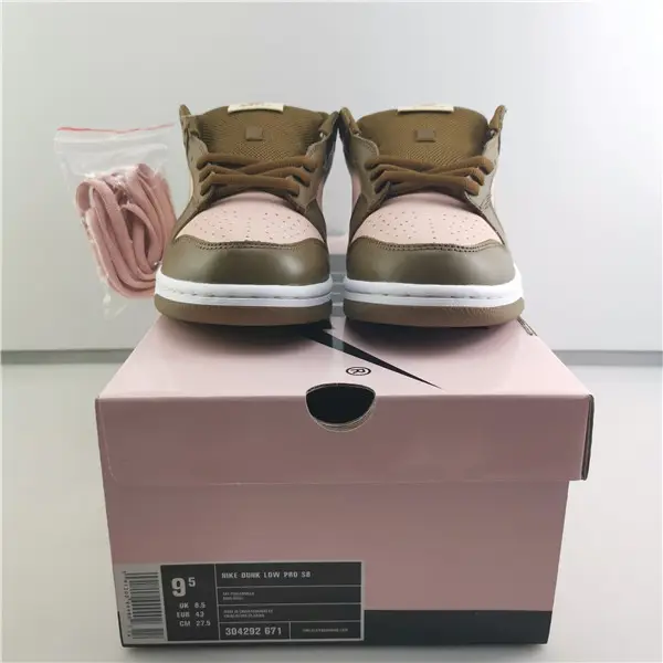 NIKE STUSSY XDUNK LOW PRO SB 