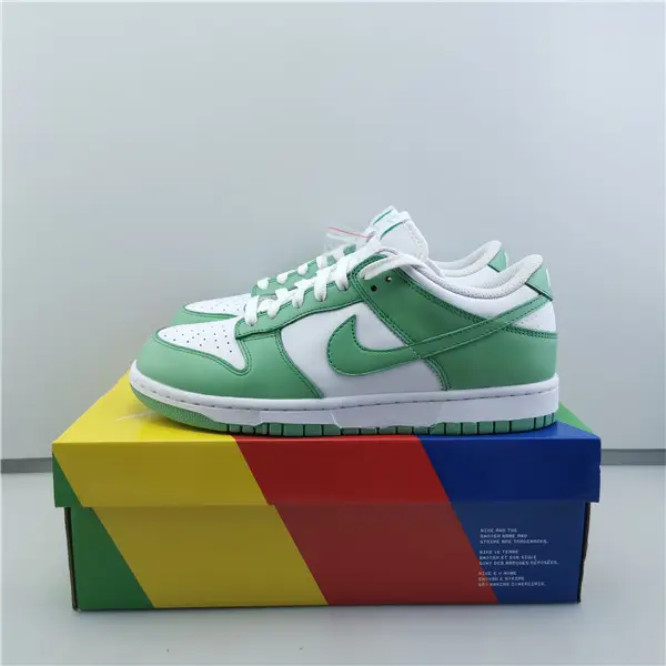 Nike SB Dunk Low Green Tender powder 2021 